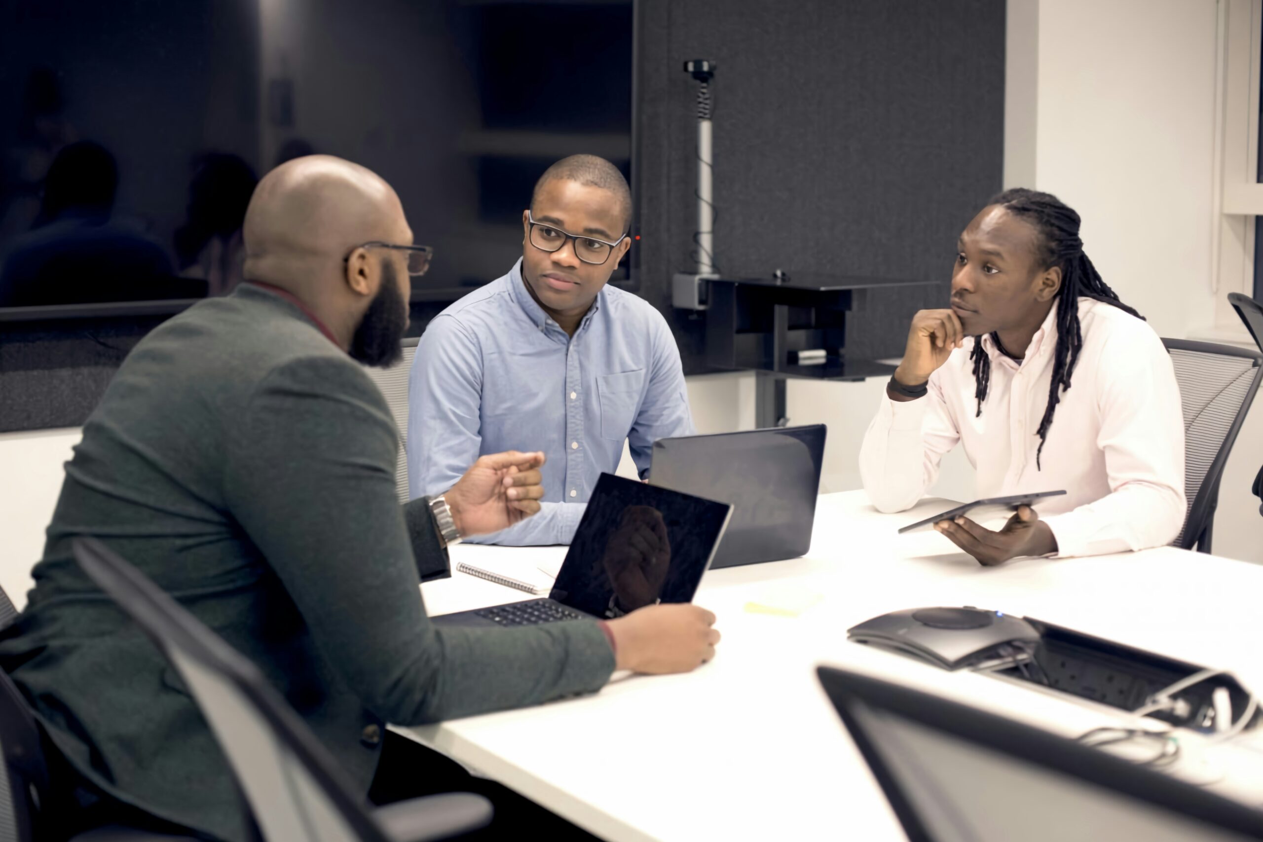 uk black tech dfmszyfvi i unsplash